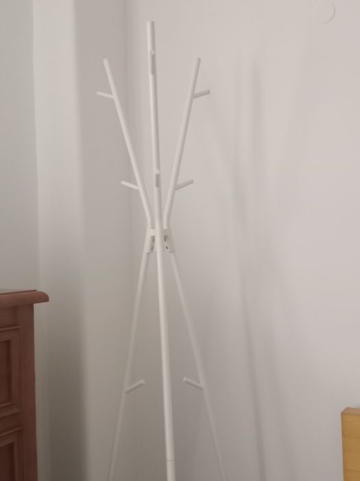 Cabide de pé Ikea