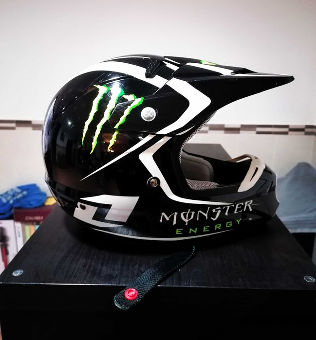 Capacete Motocross One Industries