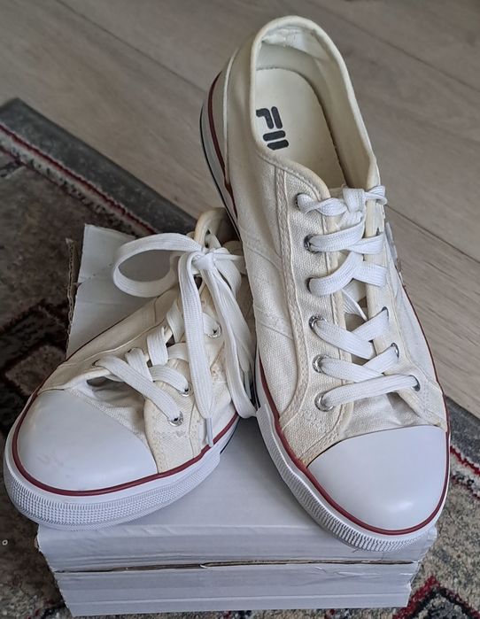 Trampki unicex wiązane kremowe r 43 Fila