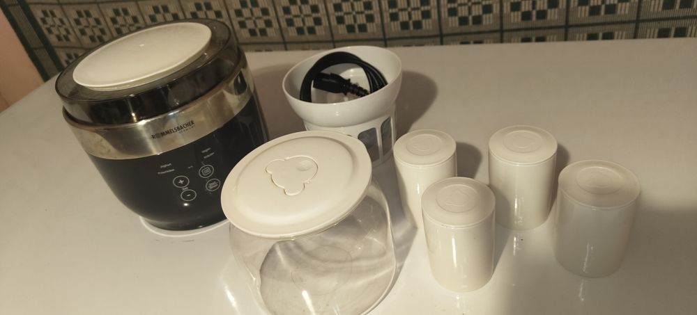 Автоматична йогуртниця – сироварка Rommelsbacher JG 80 Jona