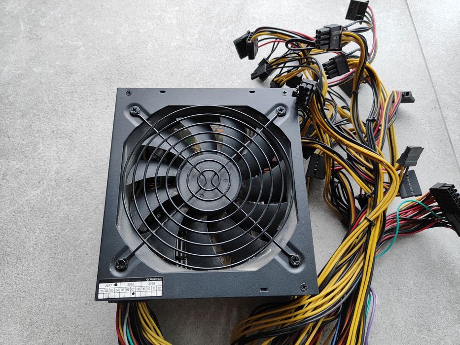 Блок питания 1650 ватт Vinga Mining Edition