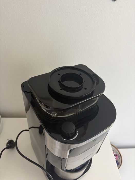 Ekspres do kawy SEVERIN KA 4813 1000W z młynkiem – bardzo dobry stan