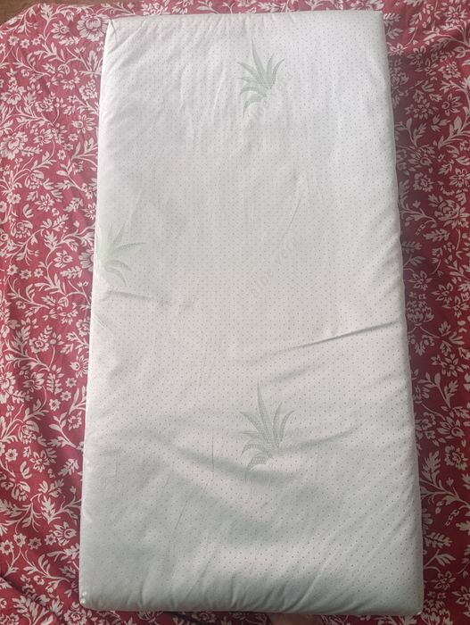 Матрас в дитяче ліжечко