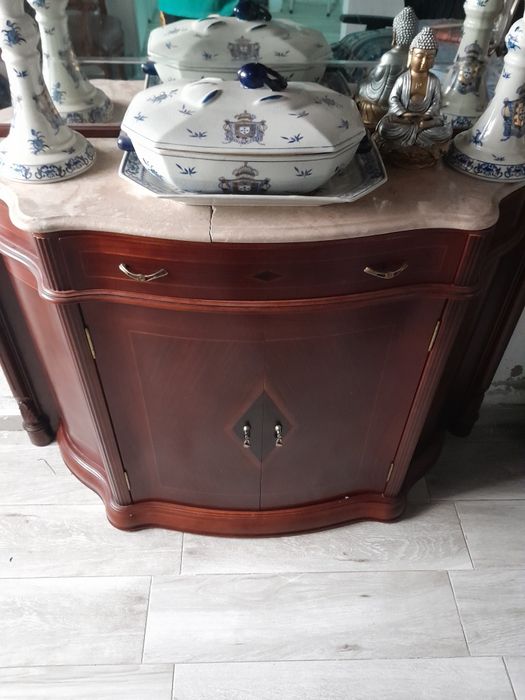 Aparador Sapateira em madeira maciça