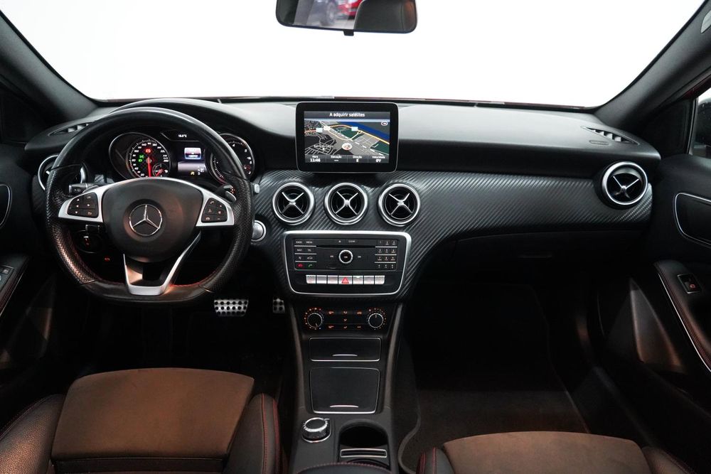 Mercedes-Benz A 180 — fotografia 5