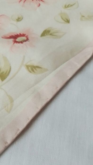 Шовковий платок Laura Ashley