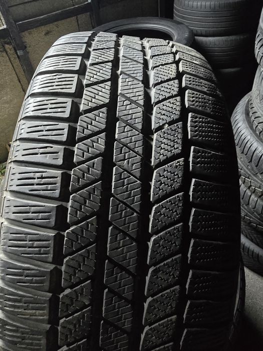 255/45R19 Continental Contiwintercontact ts810s
