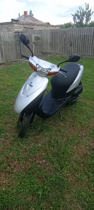скутер Suzuki let's 2 new