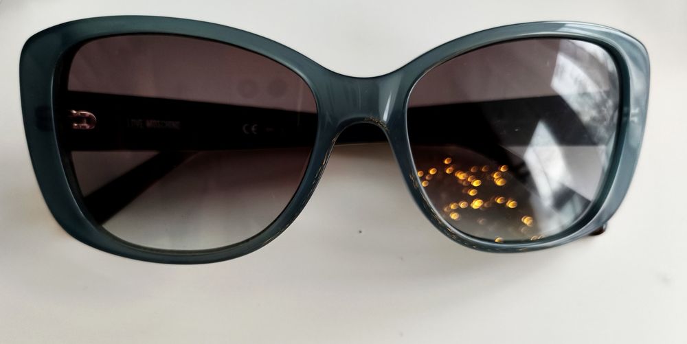 Okulary przeciwsłoneczne Love Moschino