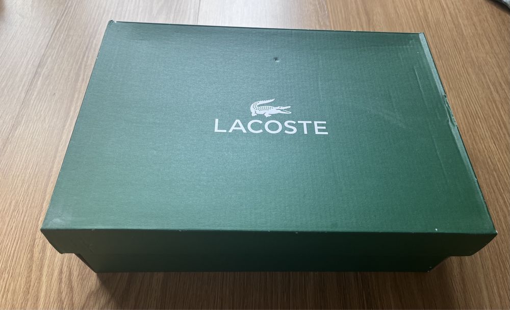Sapatilhas Lacoste Novas