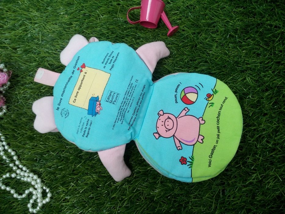 Поросенок Гастон Gaston le cochon мягкая книжка-игрушка французский