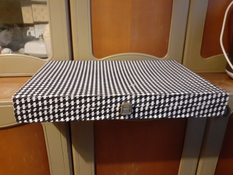 Столовые приборы подарочный набор