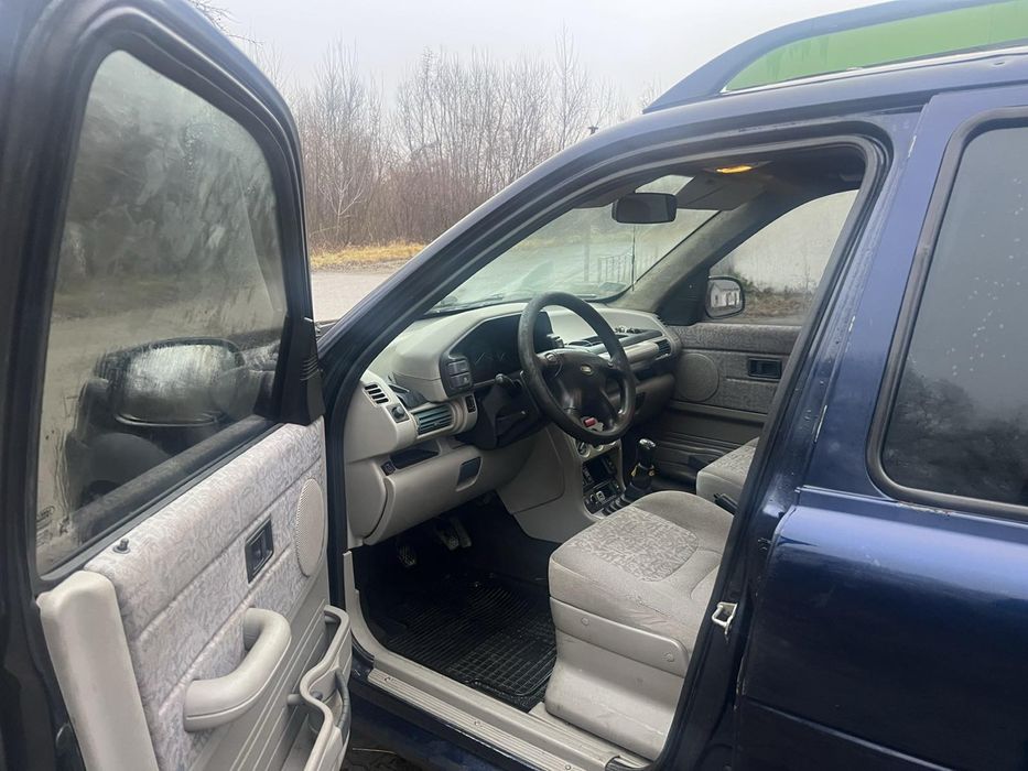 Ленд Ровер Фріелендер