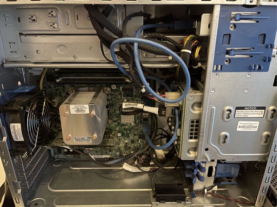 HP ML310 Gen8 v2 Server63823845178243121