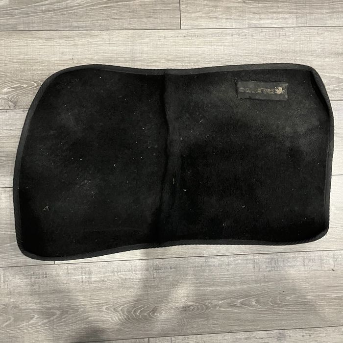 Ковры на авто daewoo lanos( чутка нужно пропылесосить)