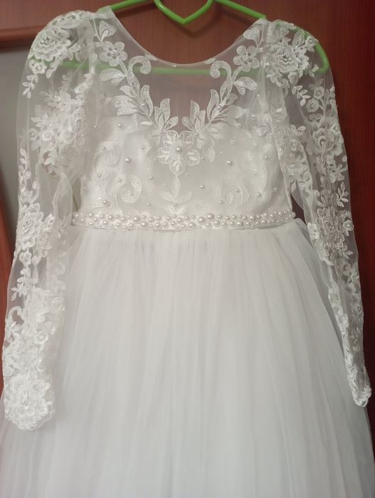 Плаття на перше причастя