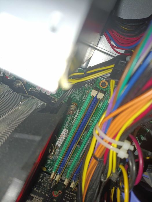 Продам компьютер