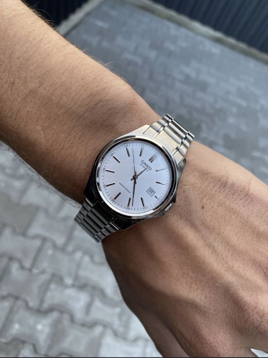 Чоловічий годинник Casio MTP-1183A-7A