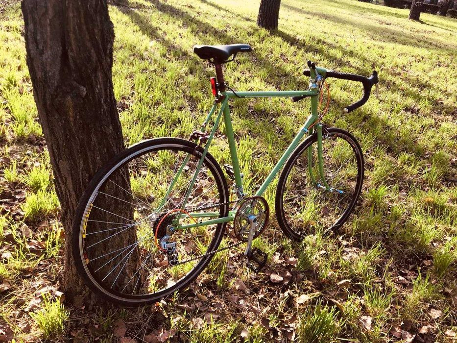 Шосейний велосипед Raleigh