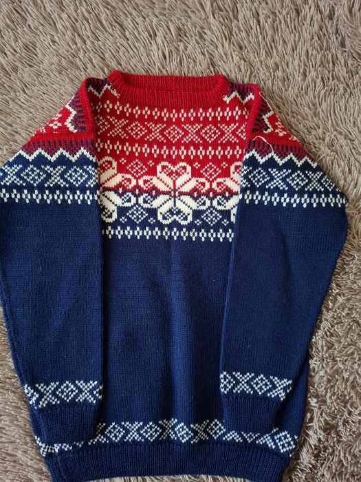 Светр теплий жін