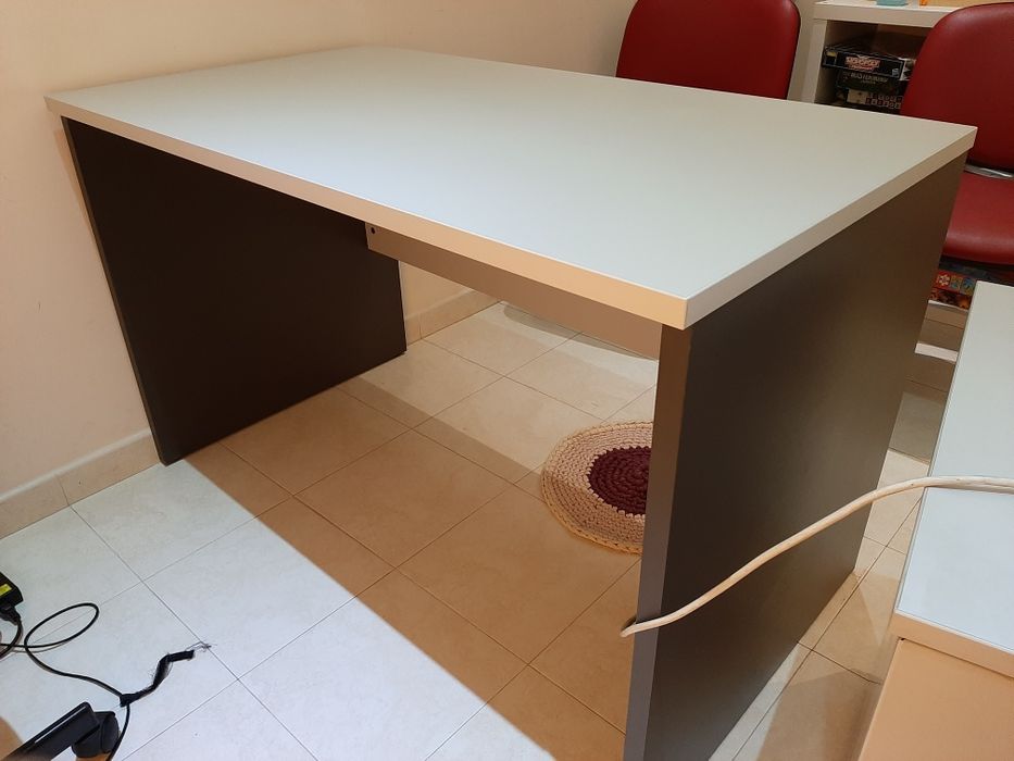 Large Office Desk