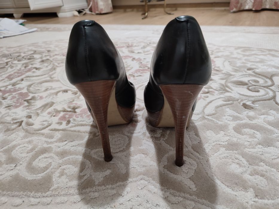 Buty wysokie skórzane szpilki platformy KAZAR 38 skóra naturalna