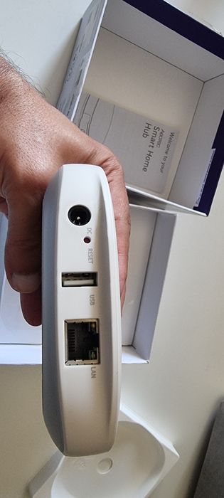 Smart Home Hub WiFi - ZigBee/Z-Wave