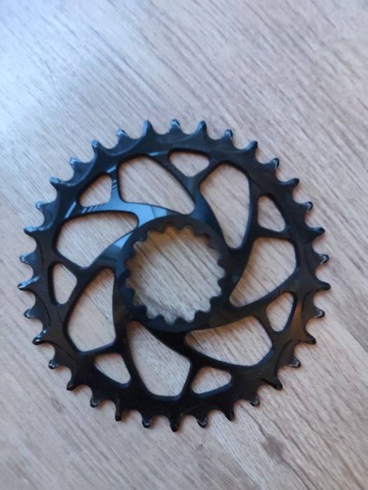 Tarcza mechanizmu korbowego ( zębatka ) 34T