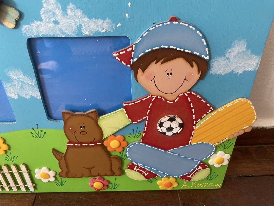 Moldura e quadro com nome “Dinis”