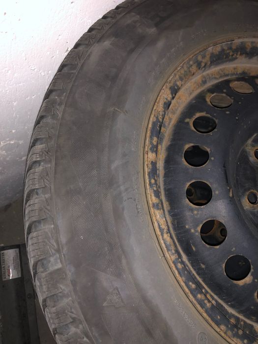 Opony zimowe Firestone z kołami stalowymi