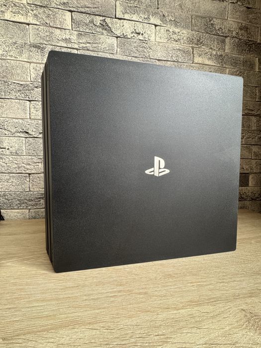 PlayStation 4 PRO 1TB