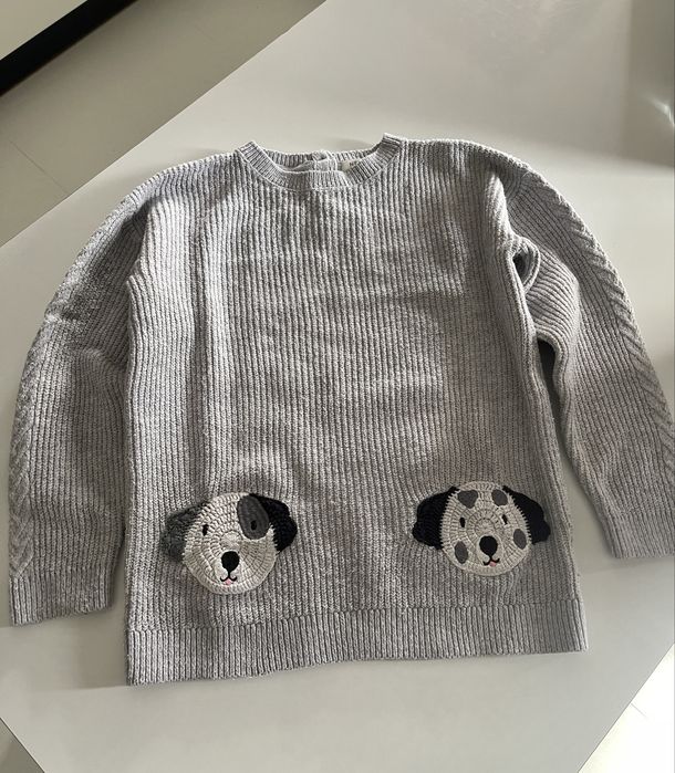 Sweter next dalmatyńczyk