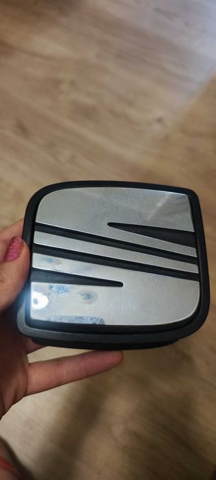 Peça porta-malas carro Seat Ibiza