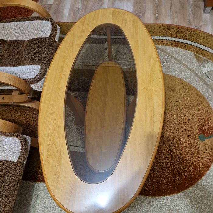 Stolik kawowy  z szyba