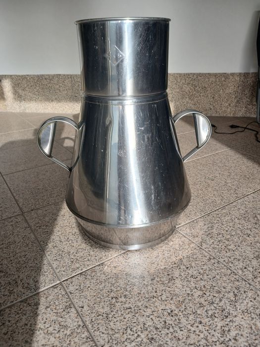 Almude de inox 25Litros 30€