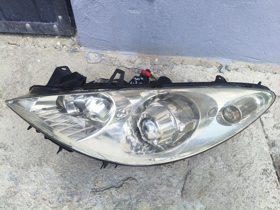Lampa Reflektor lewy Peugeot 307 liftft