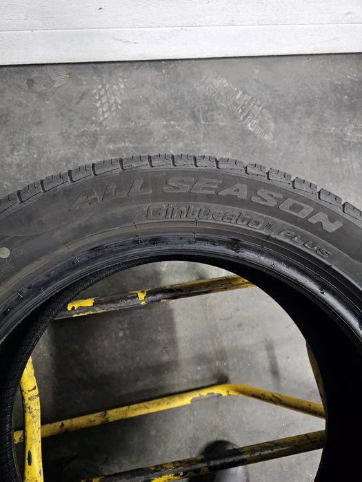 235/50R18 101V Pirelli All Season