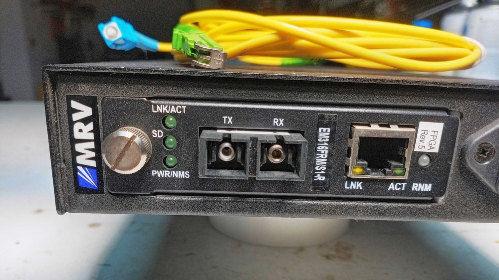 Conversor fibra rj45