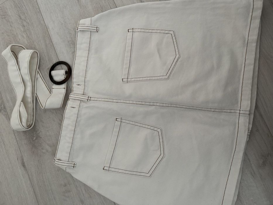 Джинсова спідниця / Бежева спідниця