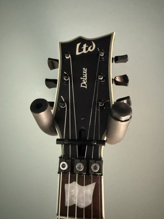 ESP LTD EC1000 fr (EMG)+case
