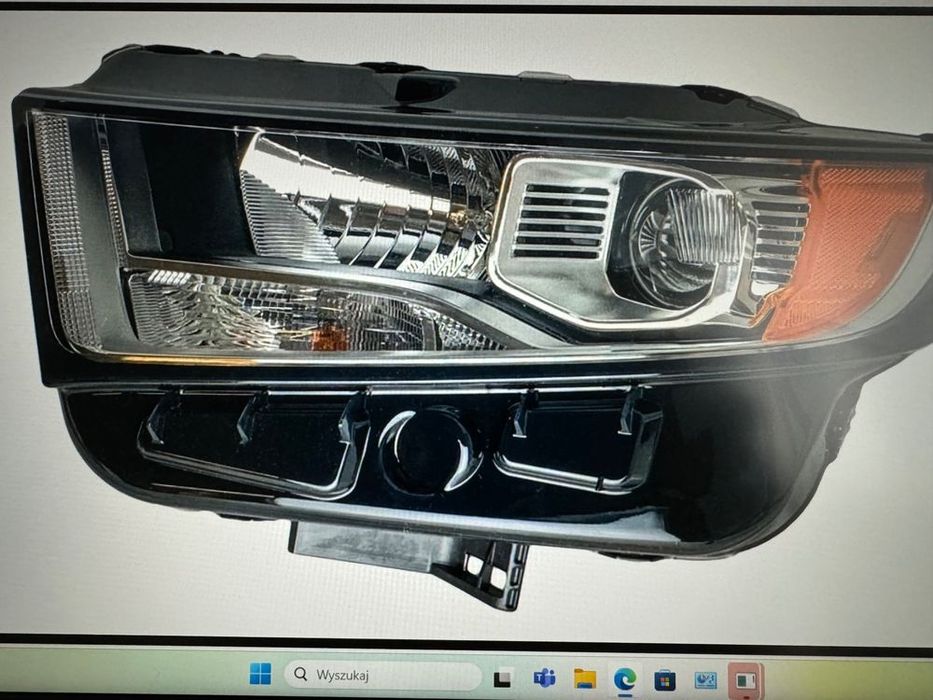 ford edgar 15- reflektor przód