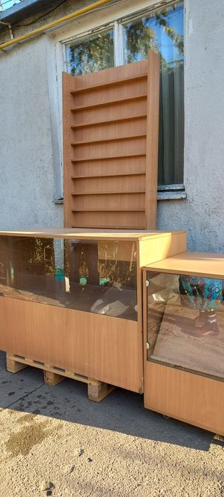Продам мебель для торгівлі