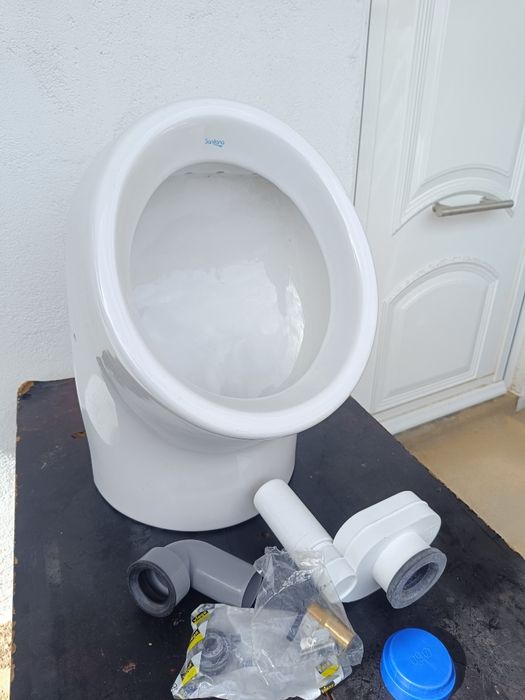 Urinol Branco com Escoamento Horizontal Sanitana MAR