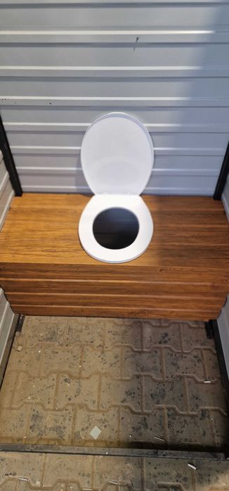 WC toaleta ogrodowa, na budowę.