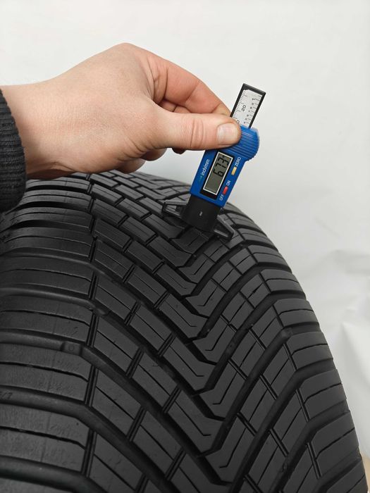 Шини 2шт всесезонка R19 255/50 107W XL Continental AllSeasonContact