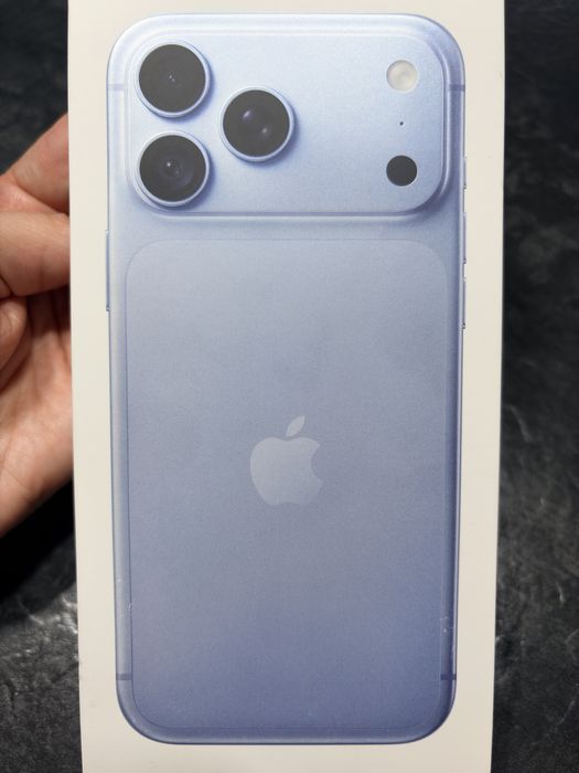 Iphone 18 pro max 256 gb glacier