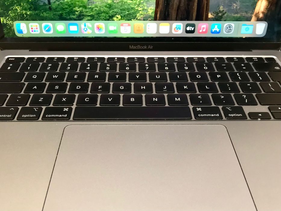 Apple MacBook Air M1 8GB 256GB SSD Retina 13,3” A2337