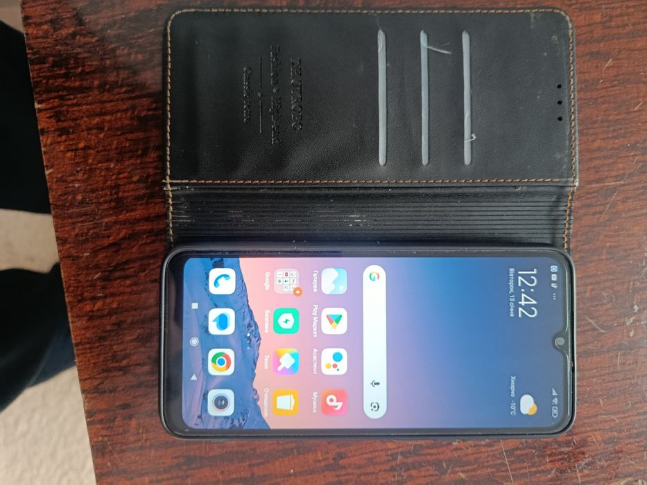 Продам б,у телефон ремі 9