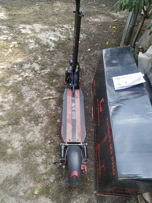 ЕлектросамокатKugoo M4 Pro