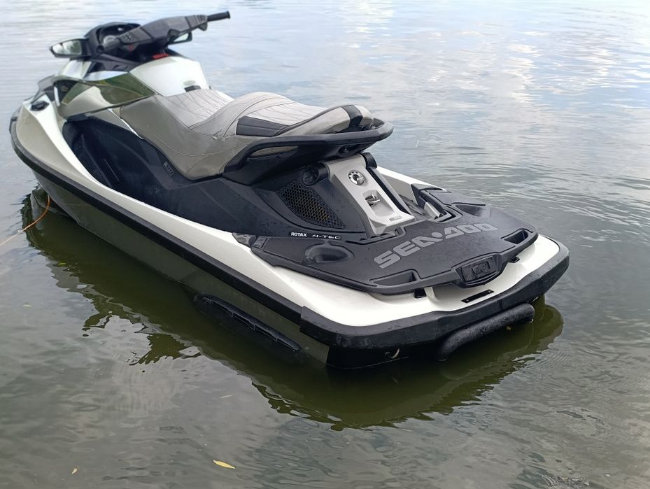 Гідроцикл BRP GTX LIMITED 300+ кінських сил